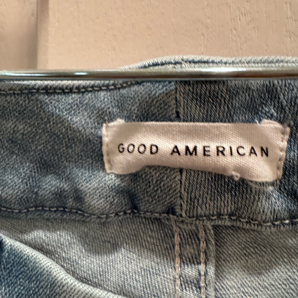 GOOD AMERICAN Light Blue Ripped Skinny Jeans - Picture 2 of 4